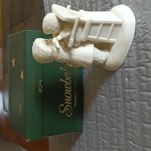 Dept. 56 Snowbabies "Mommy's Little Helper" figurine